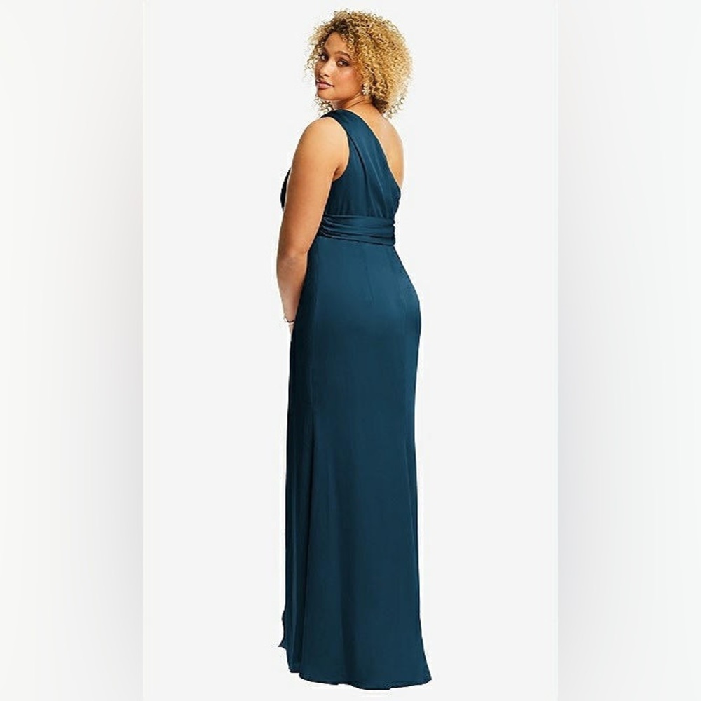 New Dessy Collection ONE SHOULDER DRAPED TWIST EMPIRE WAIST TRUMPET GOWN 18 R1 - Picture 3 of 6